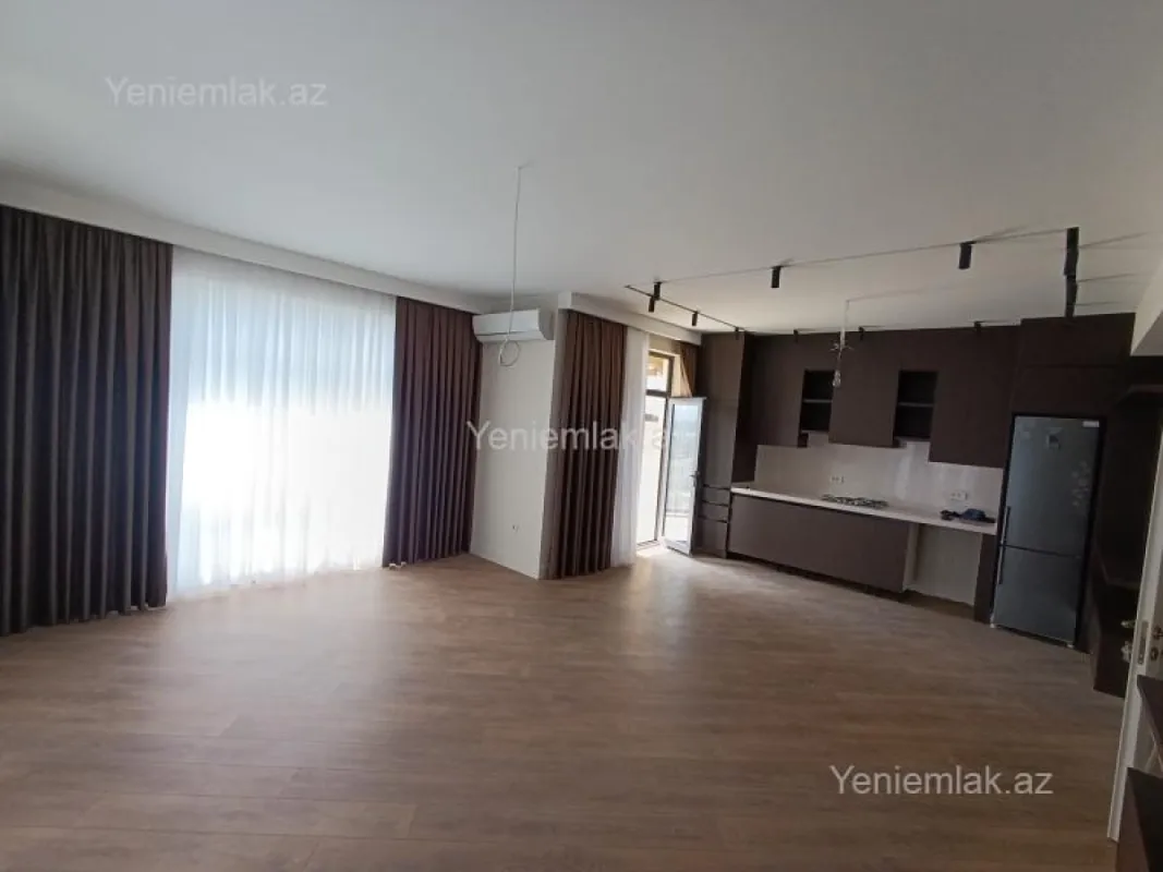Satılır 3 otaqlı yeni tikili 127 m²