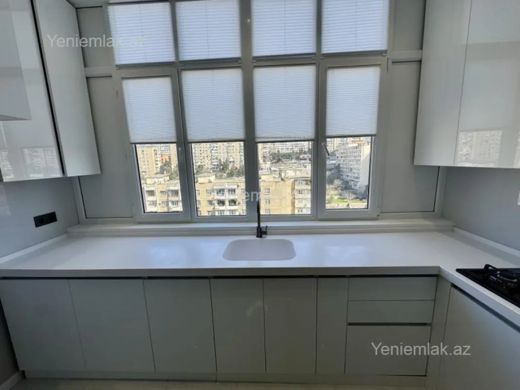 Satılır 2 otaqlı yeni tikili 58 m²