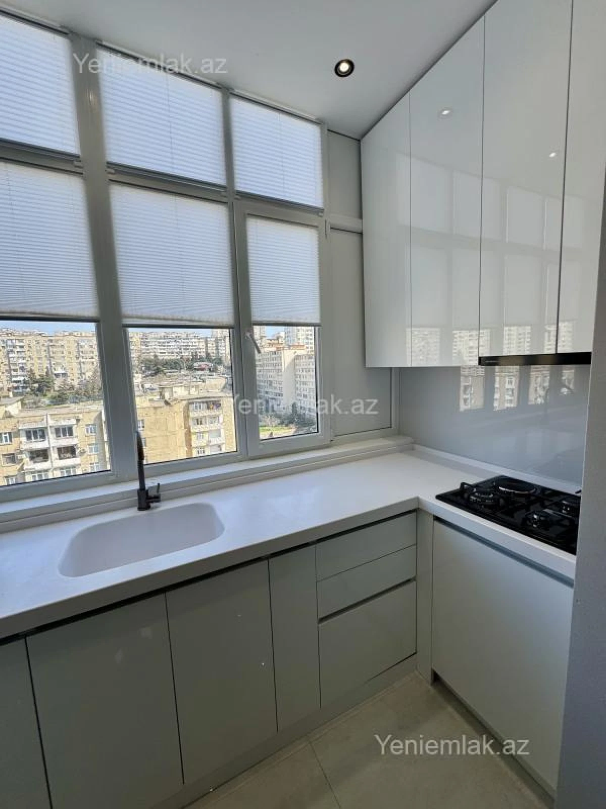 Satılır 2 otaqlı yeni tikili 58 m²