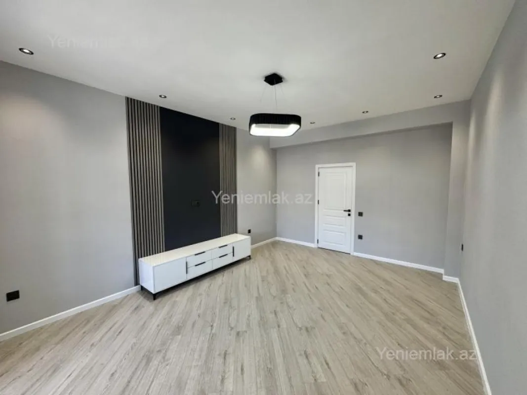 Satılır 2 otaqlı yeni tikili 58 m²