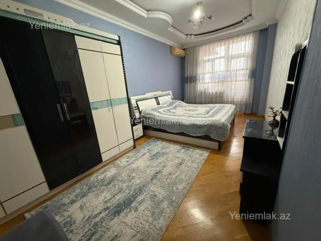 Satılır 4 otaqlı yeni tikili 140 m²