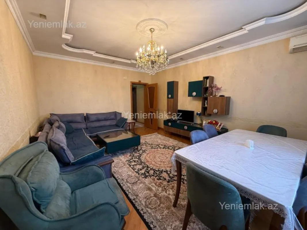 Satılır 4 otaqlı yeni tikili 140 m²