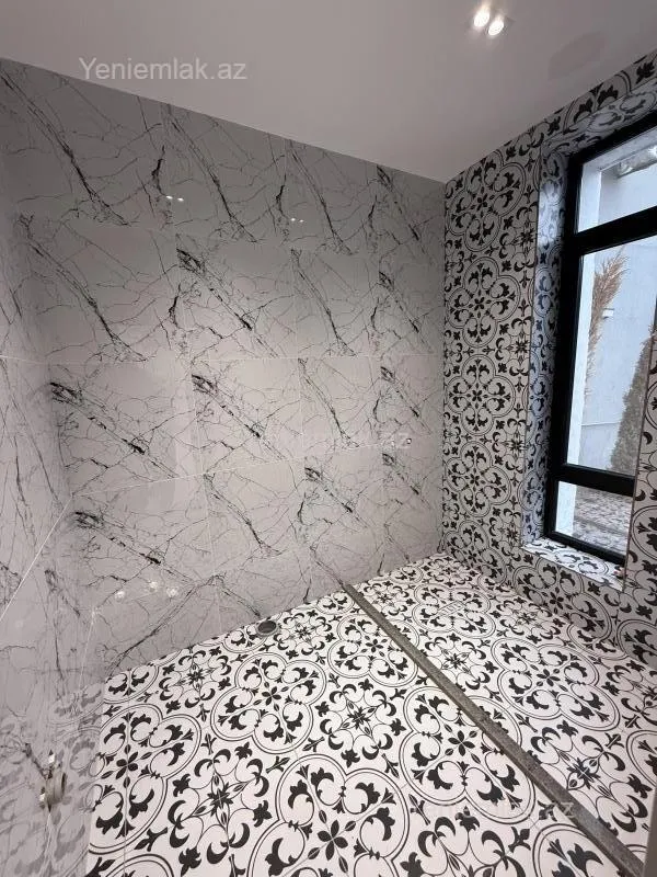 Satılır 4 otaqlı həyət evi 176 m²