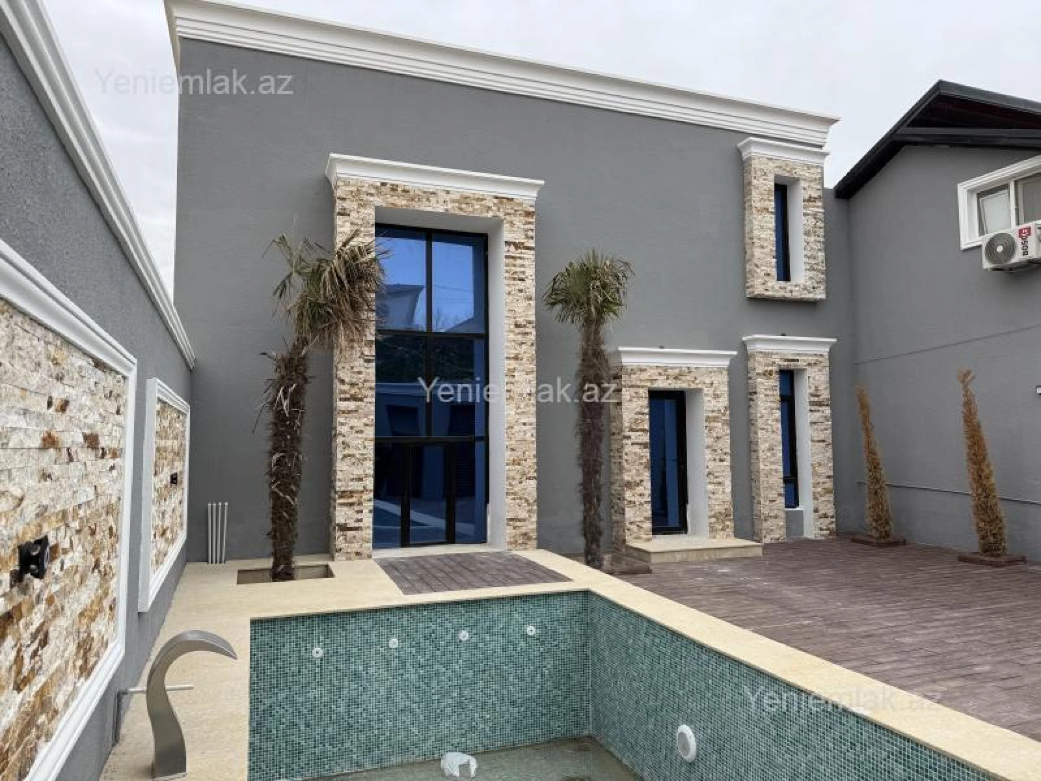 Satılır 4 otaqlı həyət evi 176 m²