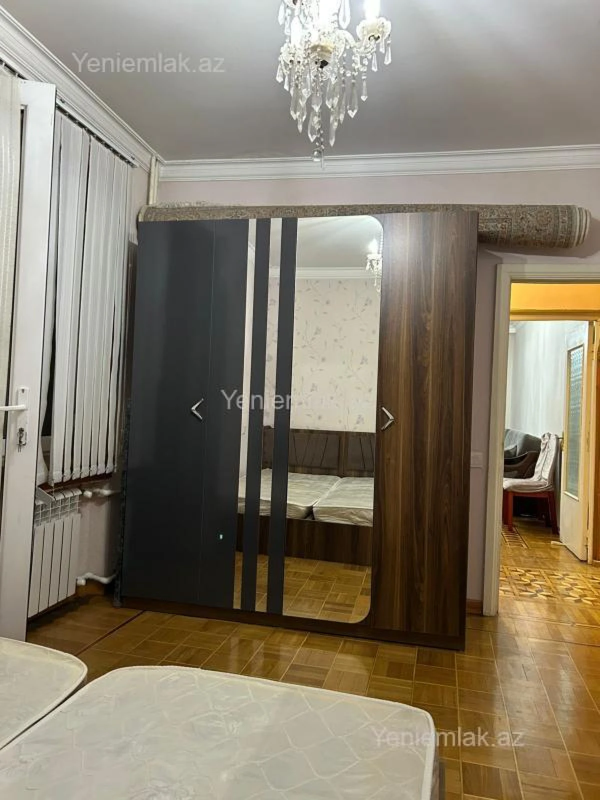 Satılır 2 otaqlı köhnə tikili 60 m²