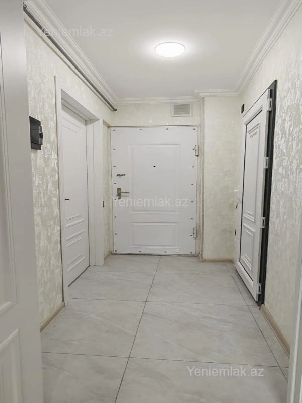 Satılır 2 otaqlı köhnə tikili 35 m²