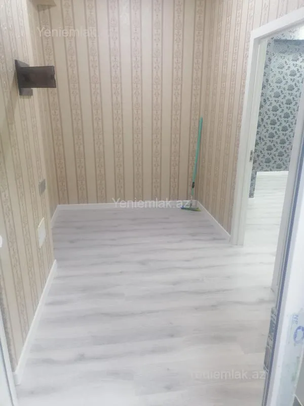 Satılır 2 otaqlı yeni tikili 60 m²