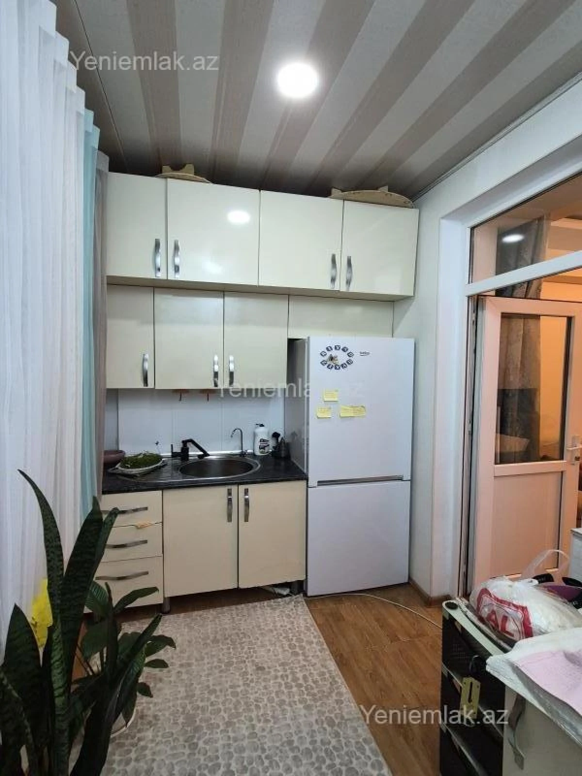 Satılır 2 otaqlı yeni tikili 55 m²