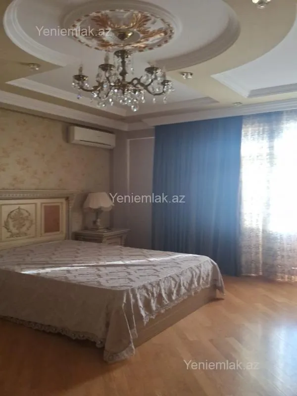 Satılır 5 otaqlı yeni tikili 242 m²