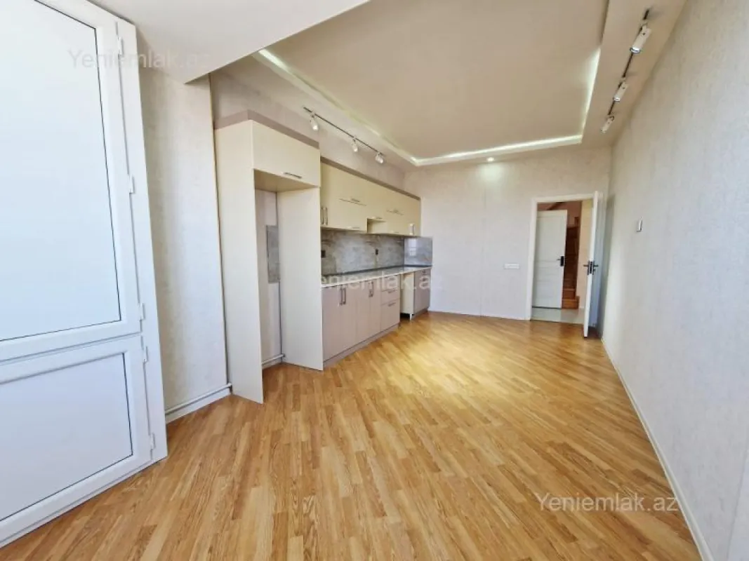 Satılır 1 otaqlı yeni tikili 112 m²