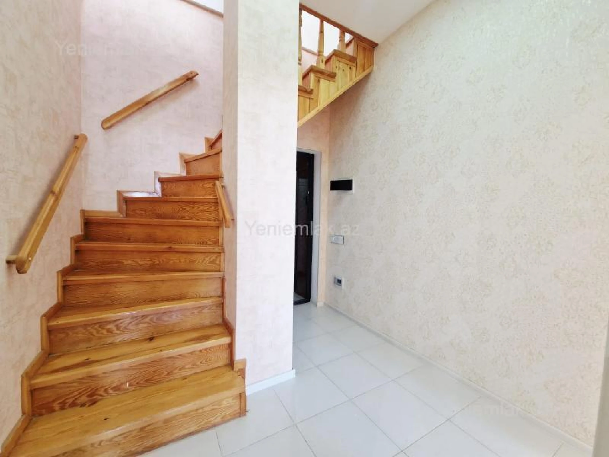 Satılır 1 otaqlı yeni tikili 112 m²