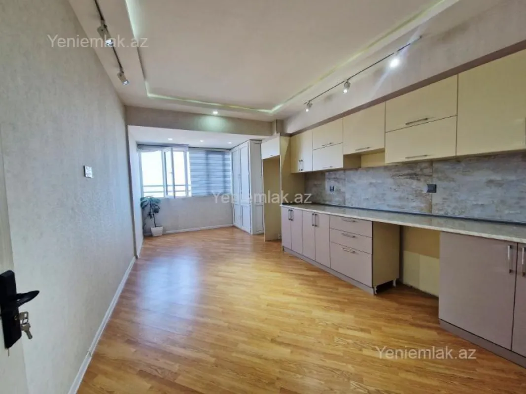 Satılır 1 otaqlı yeni tikili 112 m²