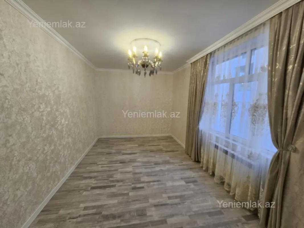 Satılır 2 otaqlı köhnə tikili 60 m²