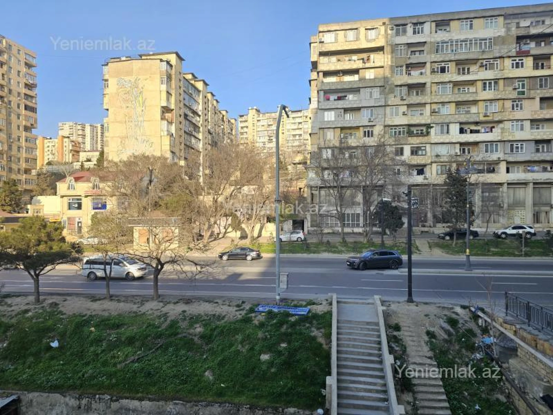 Satılır 2 otaqlı köhnə tikili 60 m²