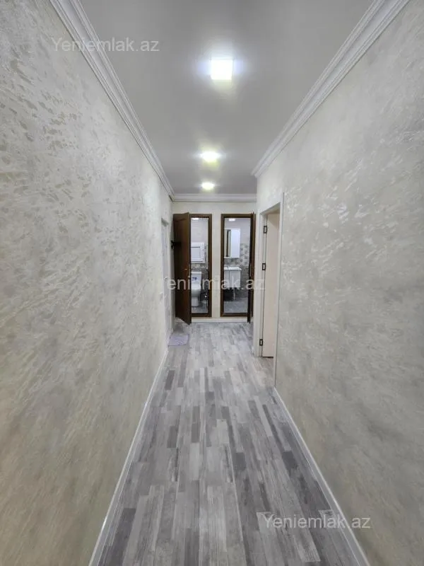 Satılır 2 otaqlı köhnə tikili 60 m²