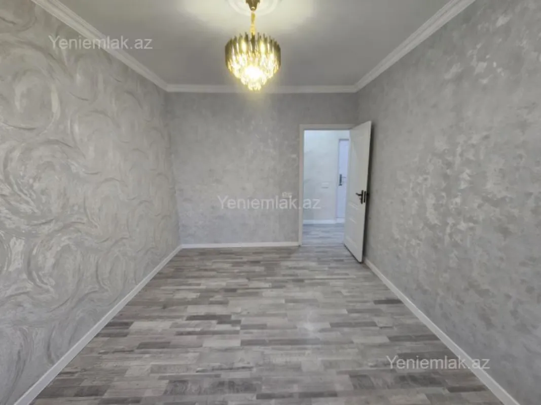 Satılır 2 otaqlı köhnə tikili 60 m²