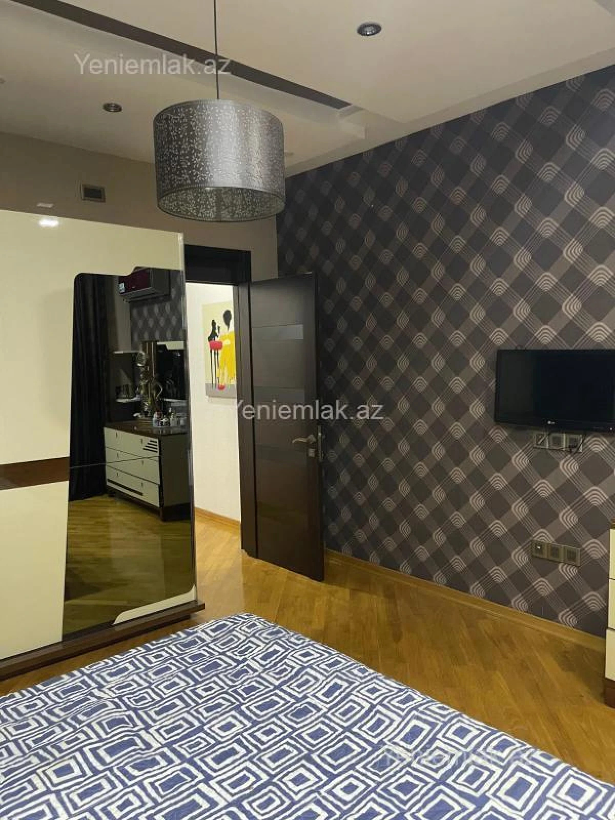 Satılır 4 otaqlı yeni tikili 131 m²