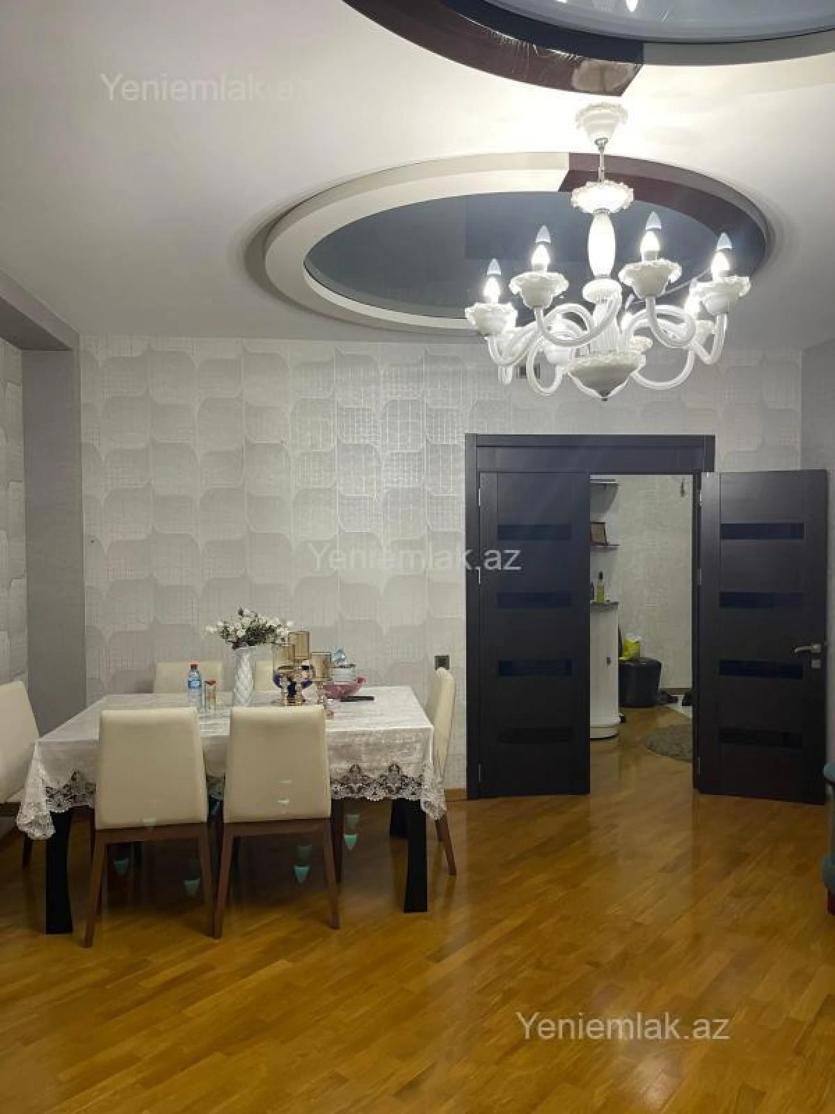 Satılır 4 otaqlı yeni tikili 131 m²