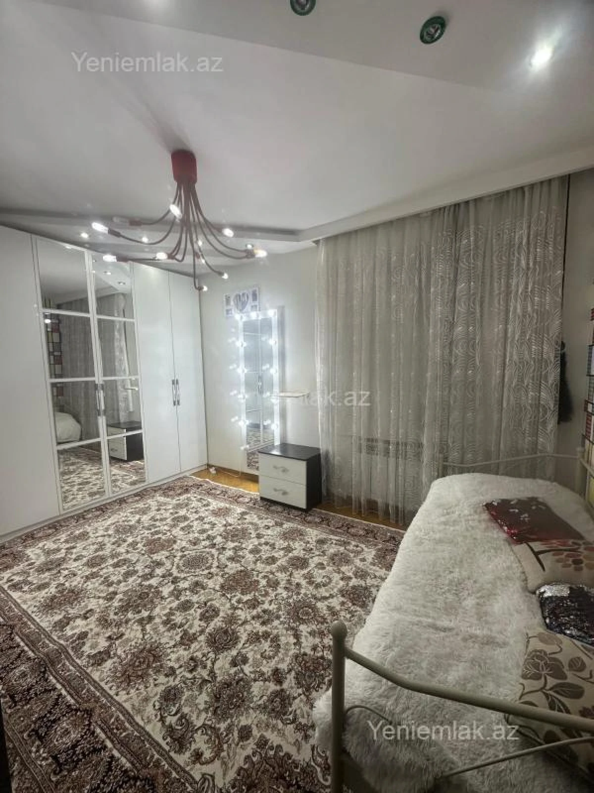 Satılır 4 otaqlı yeni tikili 131 m²