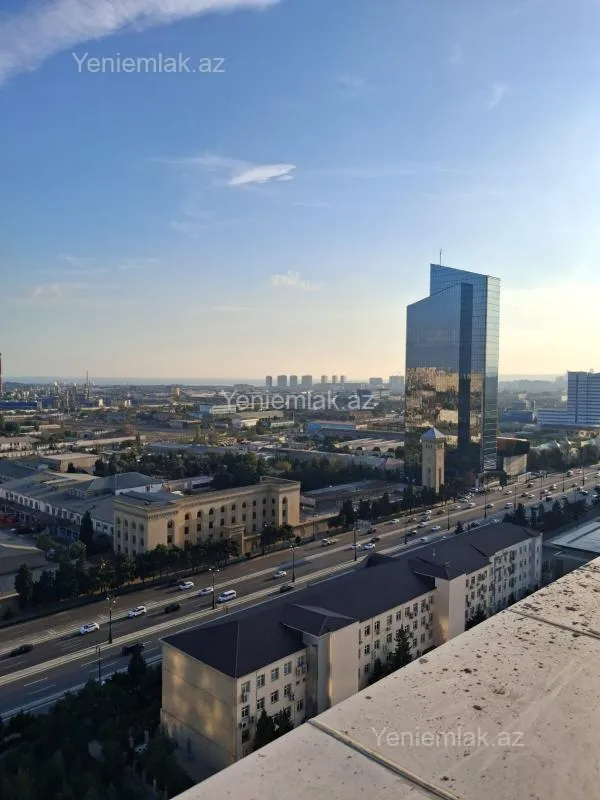 Satılır 5 otaqlı yeni tikili 400 m²