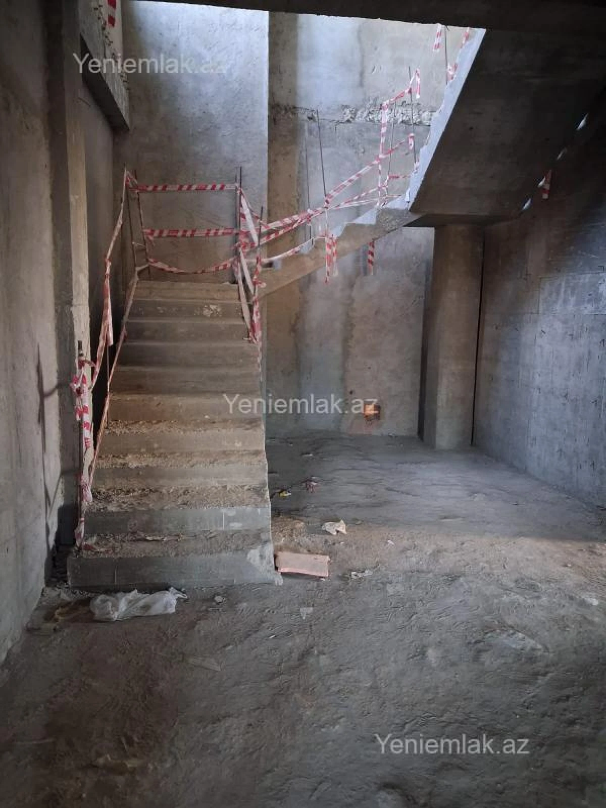 Satılır 5 otaqlı yeni tikili 400 m²