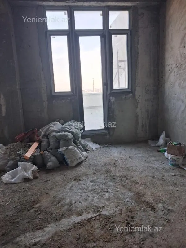 Satılır 5 otaqlı yeni tikili 400 m²