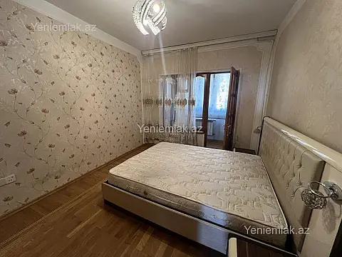 Satılır 3 otaqlı köhnə tikili 80 m²