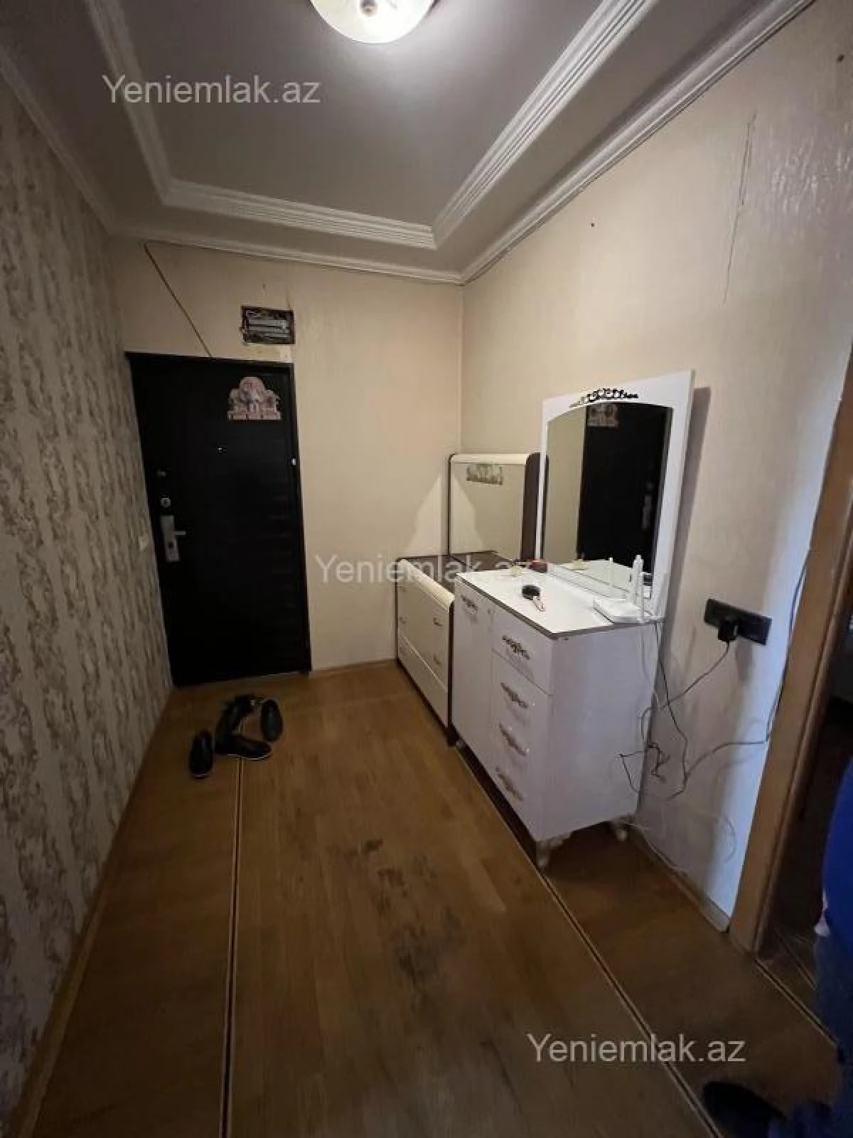 Satılır 3 otaqlı köhnə tikili 80 m²