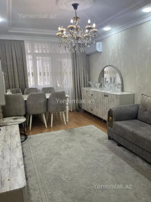 Satılır 3 otaqlı köhnə tikili 80 m²