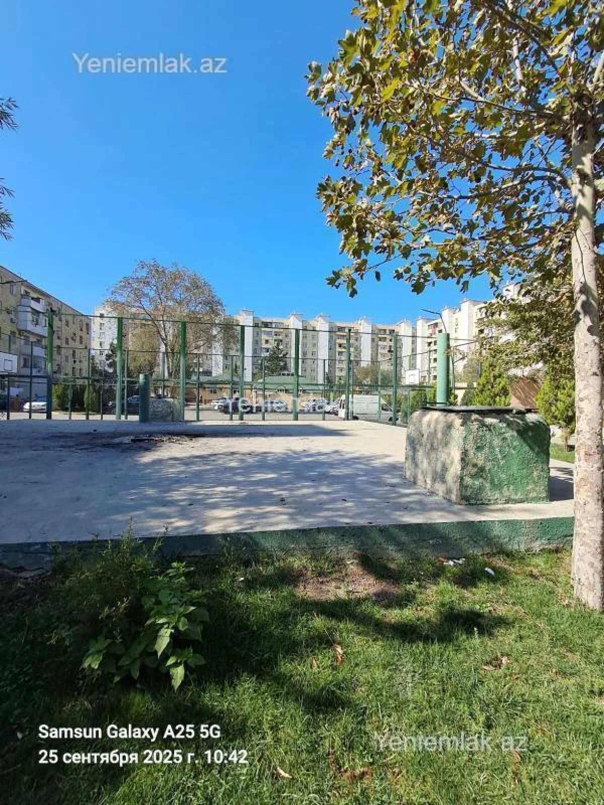 Satılır 2 otaqlı köhnə tikili 60 m²