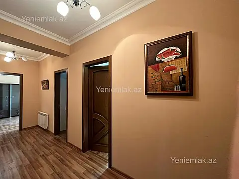 Satılır 3 otaqlı yeni tikili 120 m²