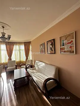 Satılır 3 otaqlı yeni tikili 120 m²