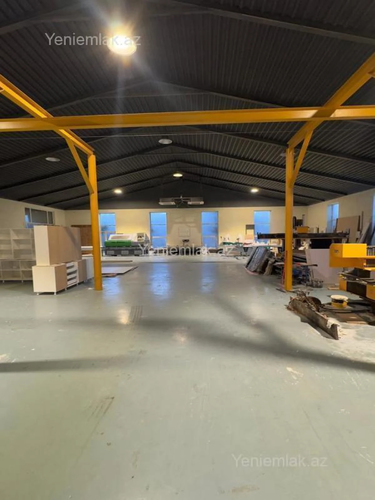 Satılır 1 otaqlı obyekt 1100 m²