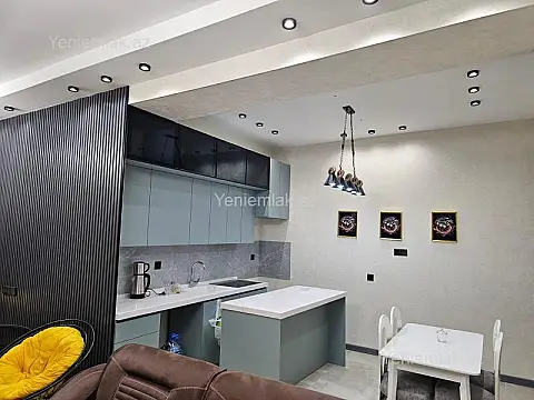 Satılır 3 otaqlı yeni tikili 91 m²