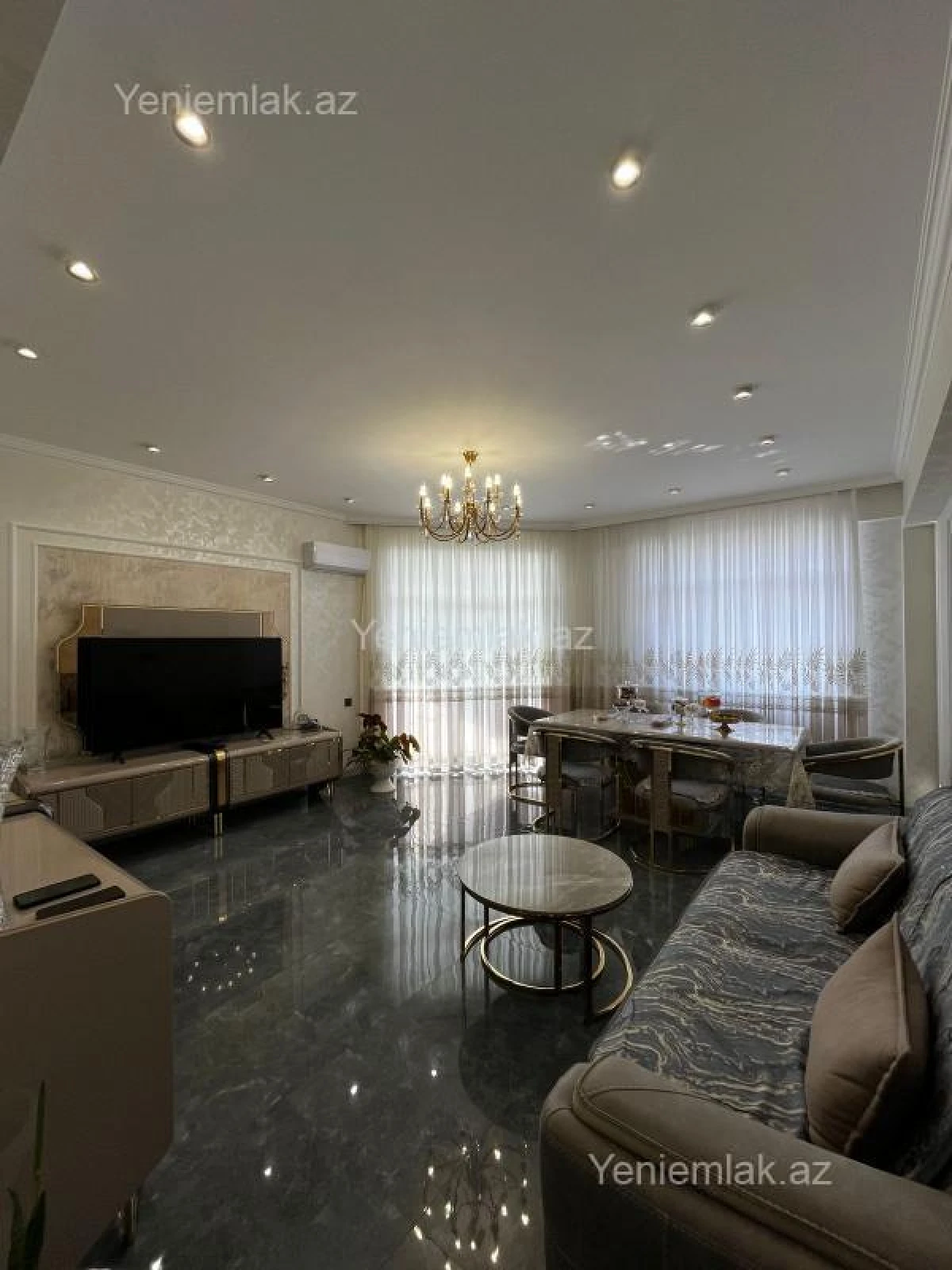 Satılır 4 otaqlı yeni tikili 170 m²