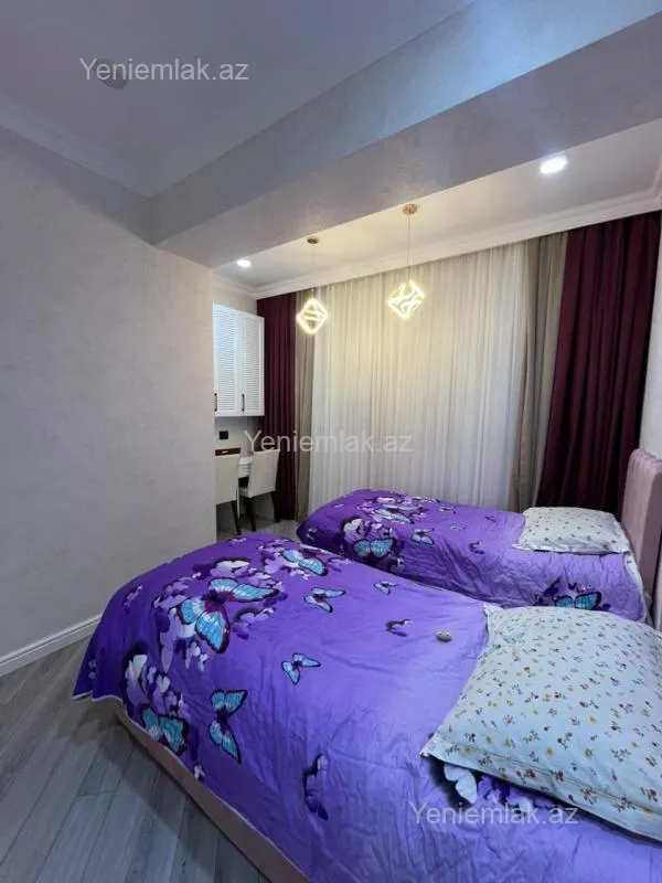 Satılır 4 otaqlı yeni tikili 127 m²