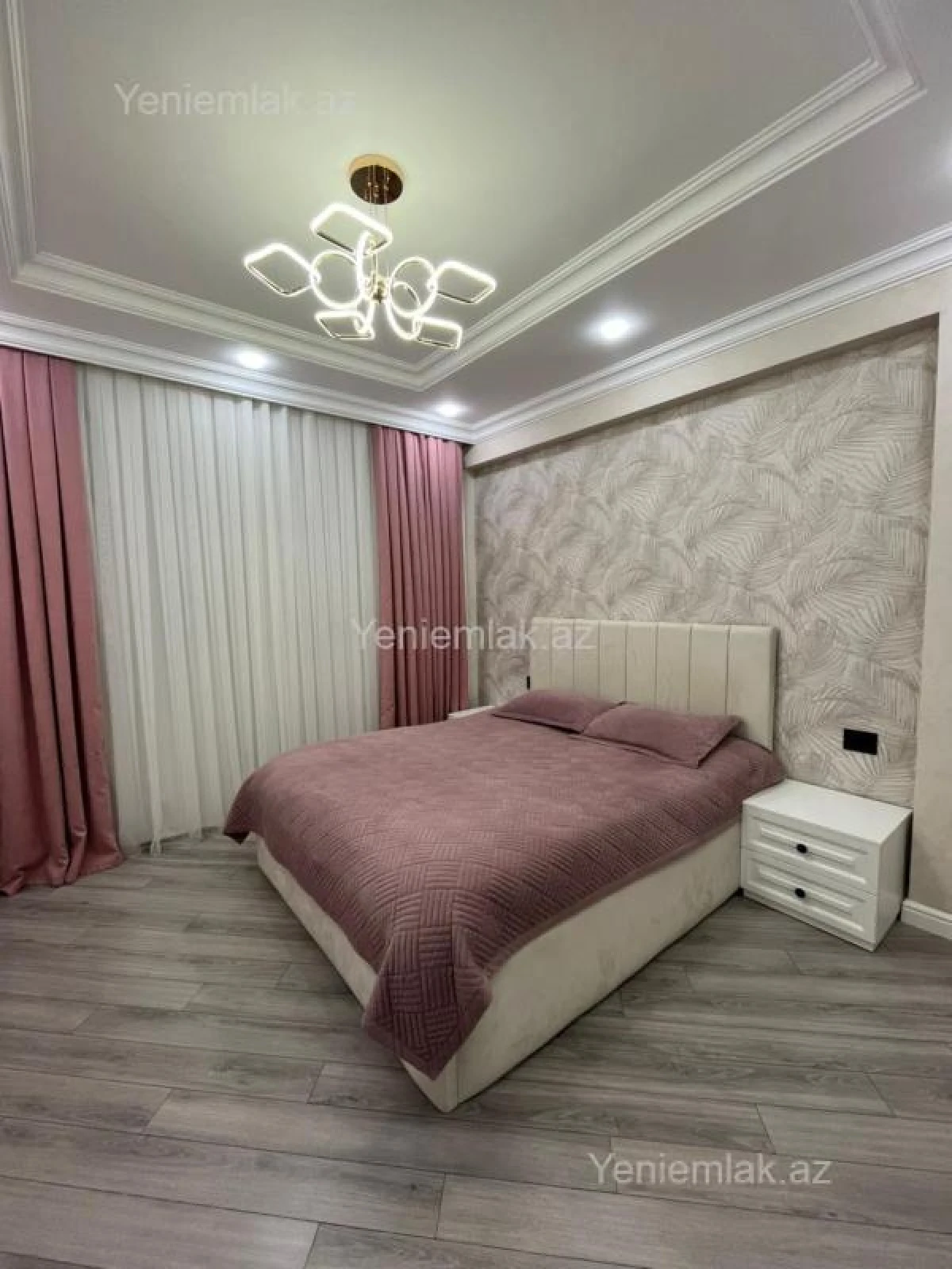 Satılır 4 otaqlı yeni tikili 127 m²
