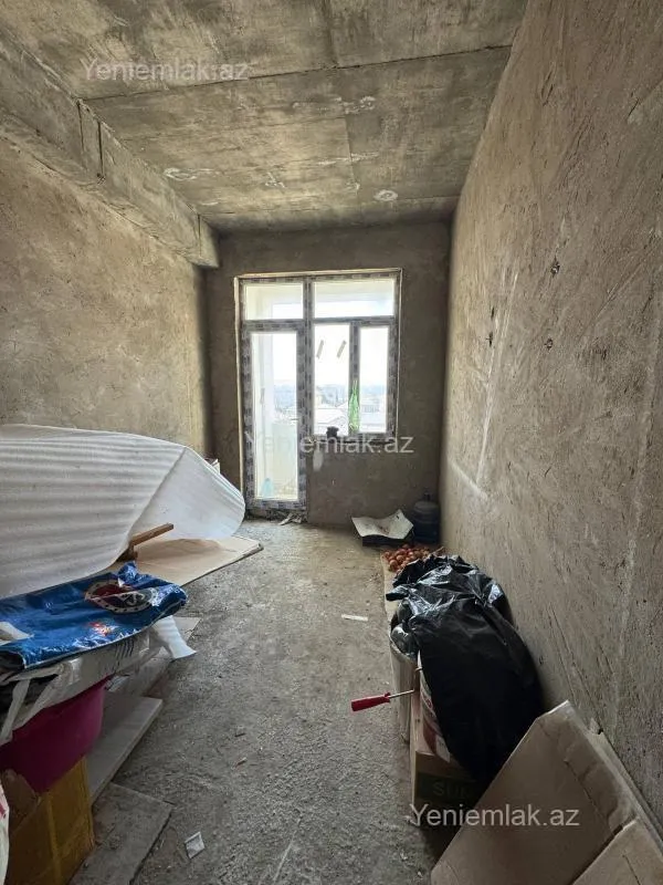 Satılır 1 otaqlı yeni tikili 40 m²