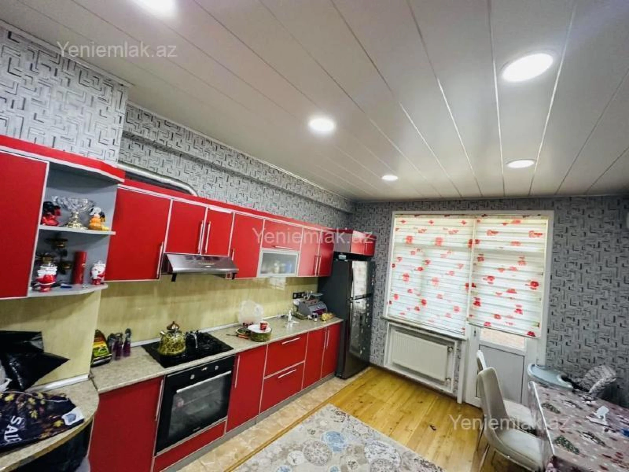 Satılır 2 otaqlı yeni tikili 95 m²