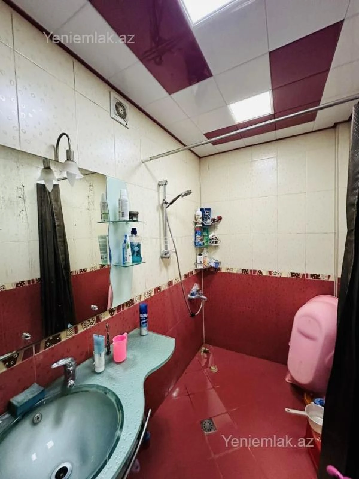 Satılır 2 otaqlı yeni tikili 95 m²