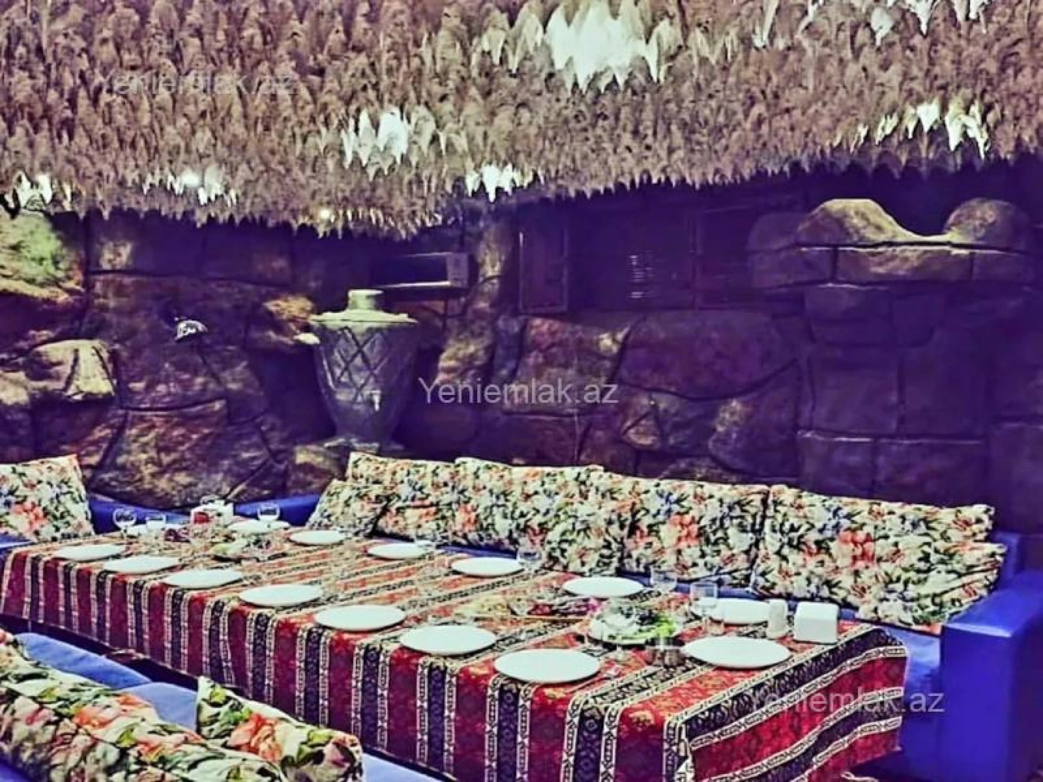 Satılır 8 otaqlı obyekt 360 m²