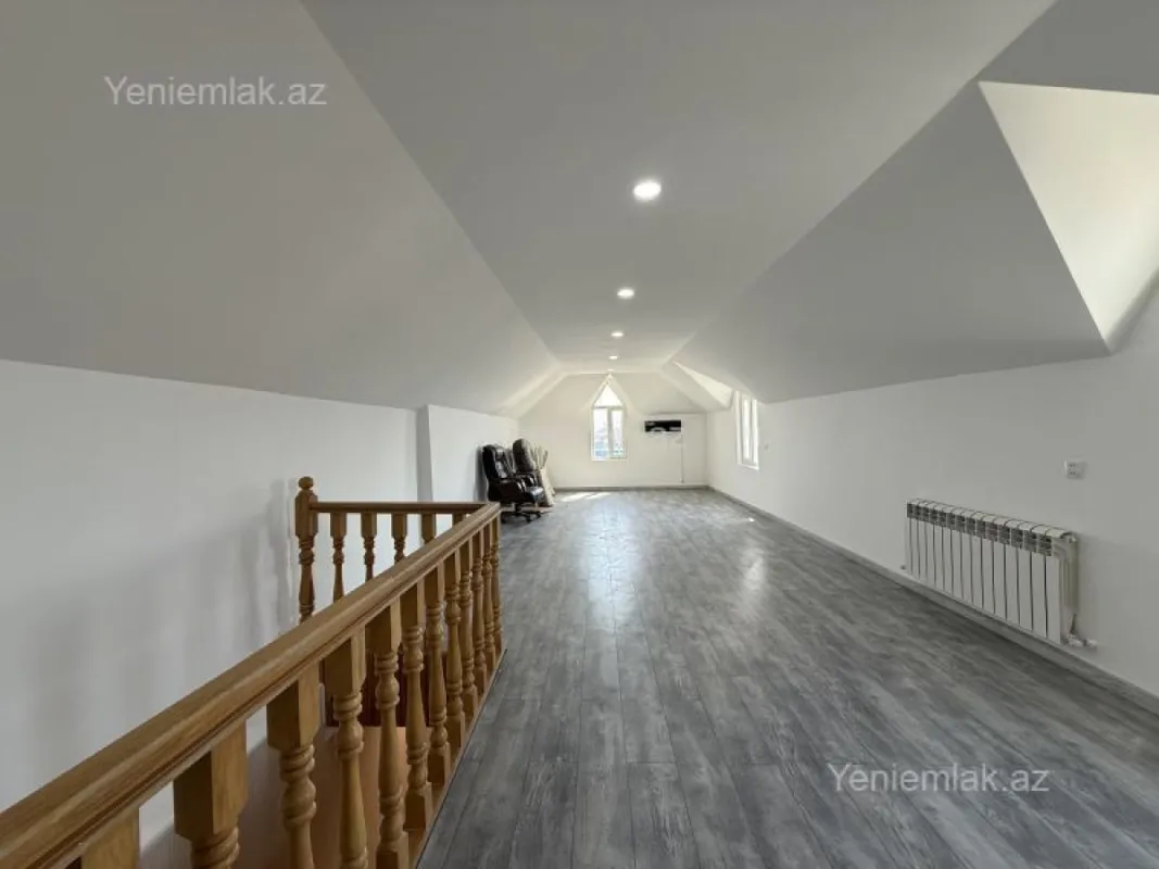 Satılır 4 otaqlı həyət evi 150 m²