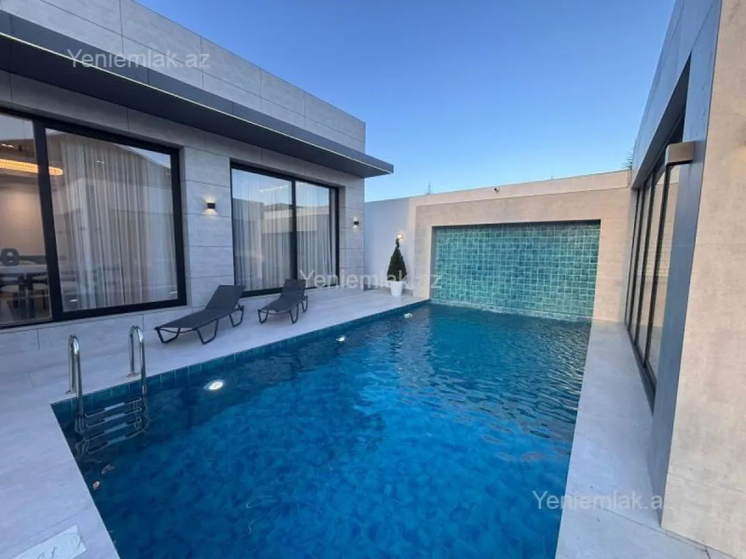 Satılır 5 otaqlı həyət evi 250 m²