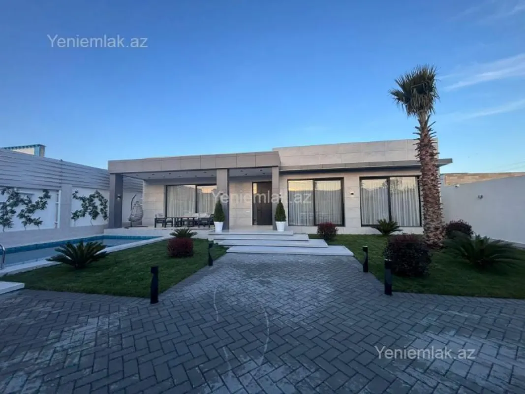 Satılır 5 otaqlı həyət evi 250 m²