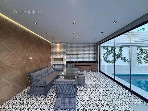 Satılır 5 otaqlı həyət evi 250 m²