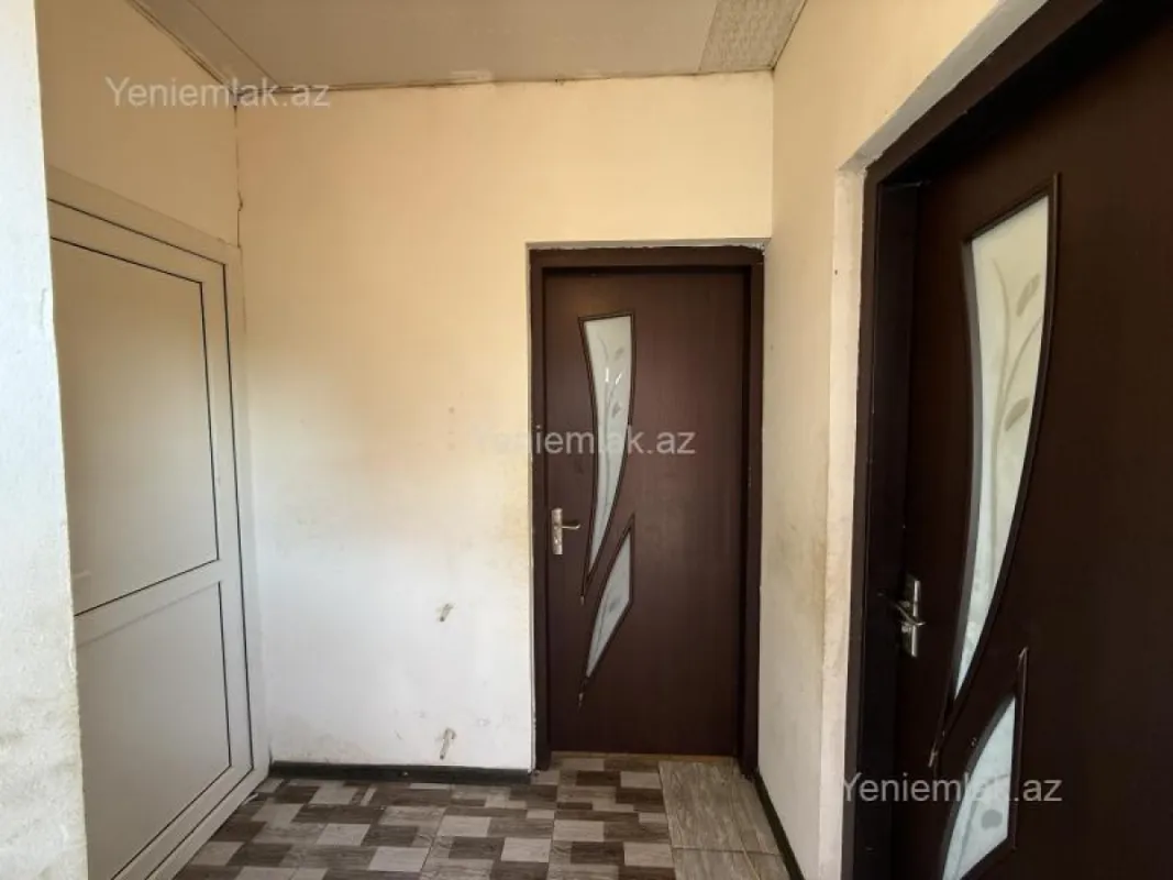 Satılır 2 otaqlı həyət evi 75 m²