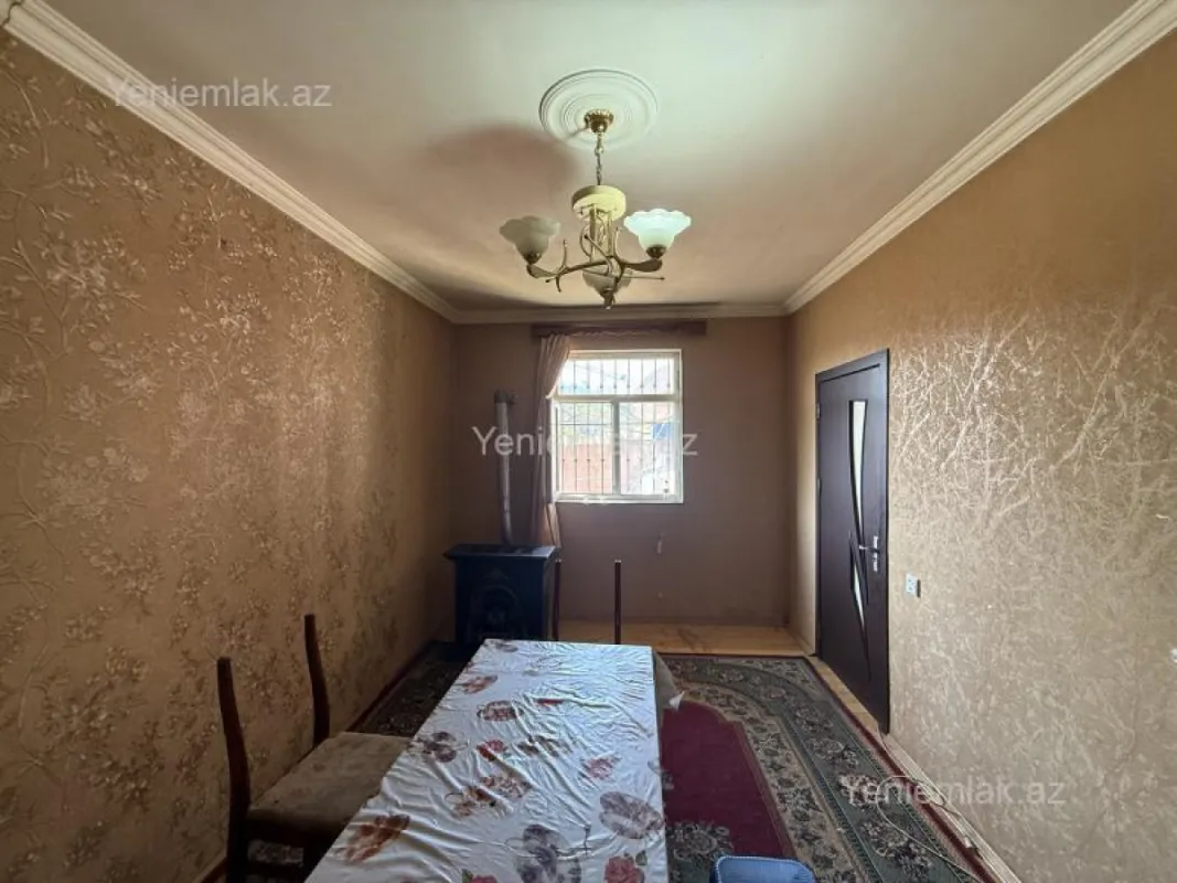 Satılır 2 otaqlı həyət evi 75 m²