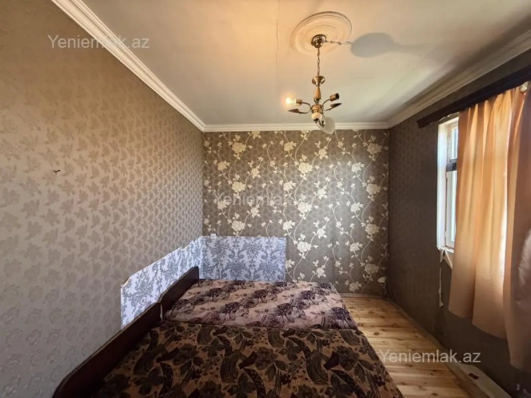 Satılır 2 otaqlı həyət evi 75 m²