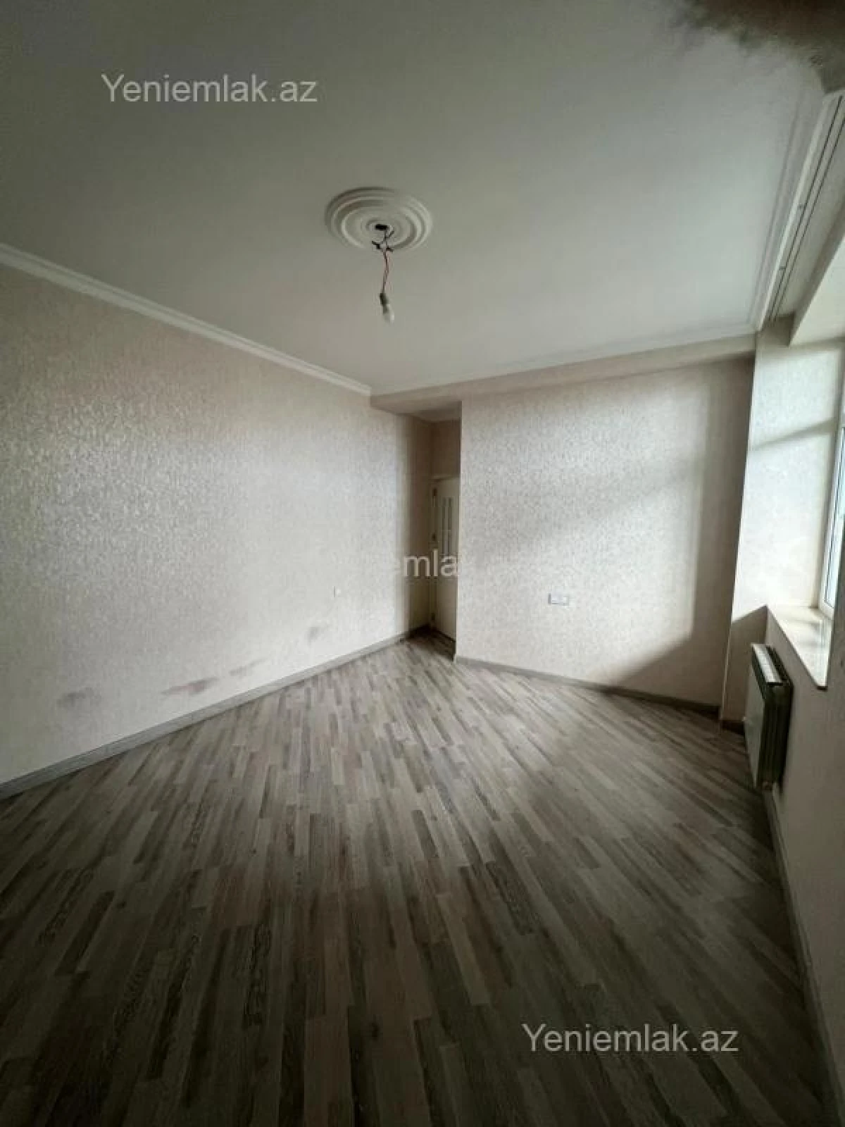 Satılır 3 otaqlı yeni tikili 78 m²