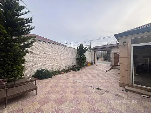 Satılır 5 otaqlı həyət evi 200 m²